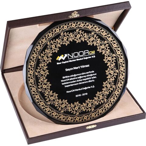 EKT-200 Kutulu Kristal Plaket  25 x 25 cm